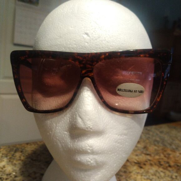 Vintage Rivera 2702 Oversized Square Sunglasses Retro 1970 100% UV Protection HK - Picture 1 of 12